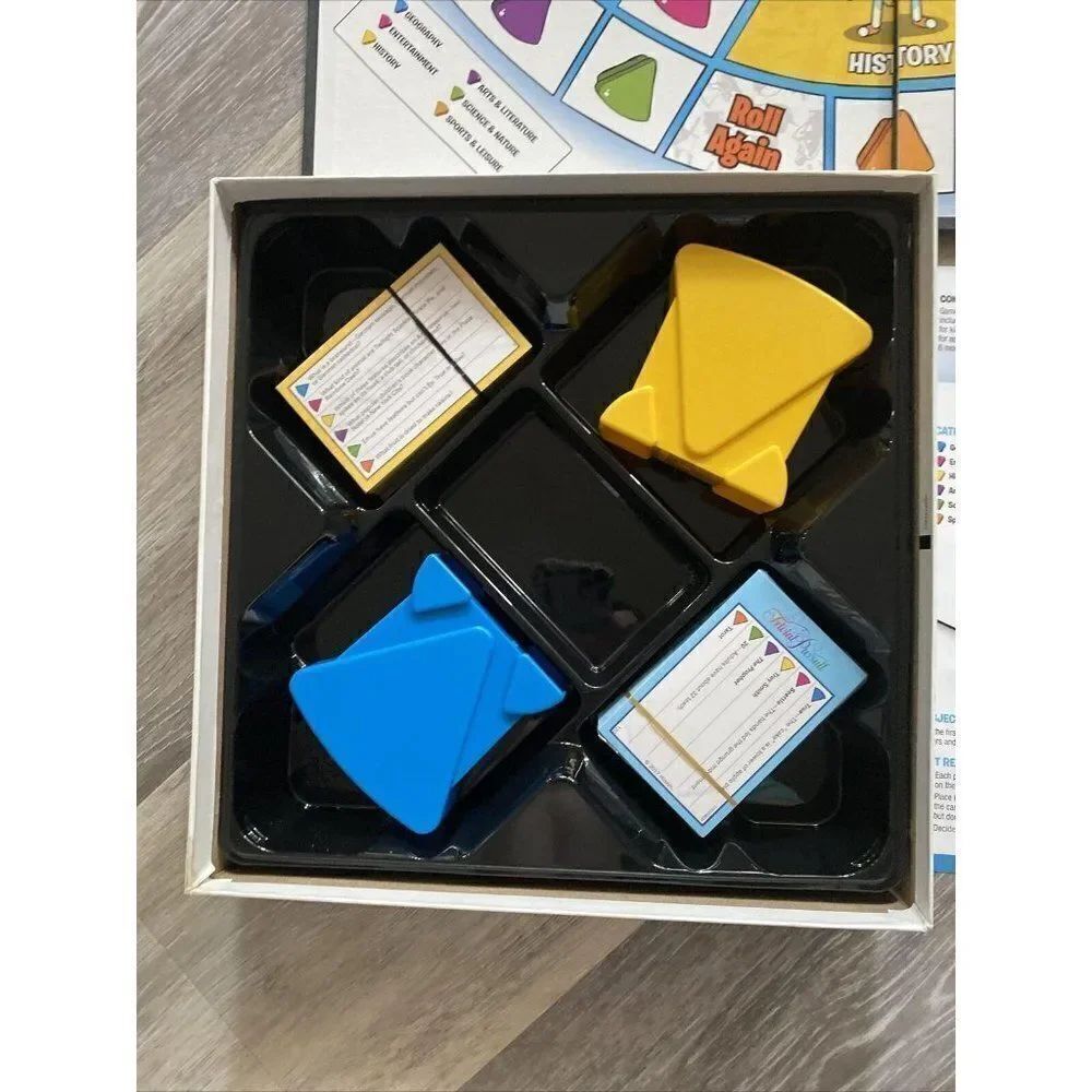 Trivial Pursuit Family Edition game - Picture 5 of 10
